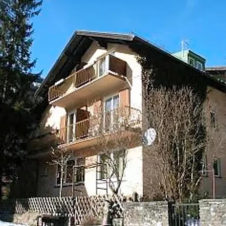 Charlotte Bad Gastein